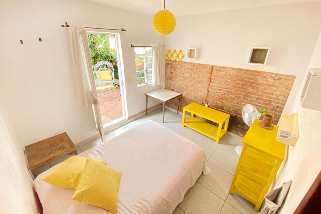 Casa Canario Hostel Guadalajara Bagian luar foto