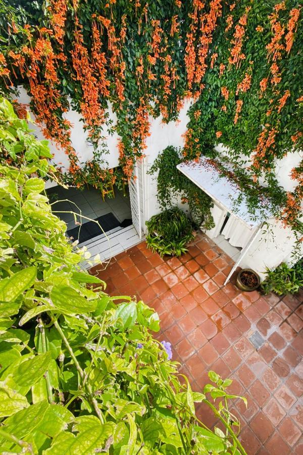 Casa Canario Hostel Guadalajara Bagian luar foto