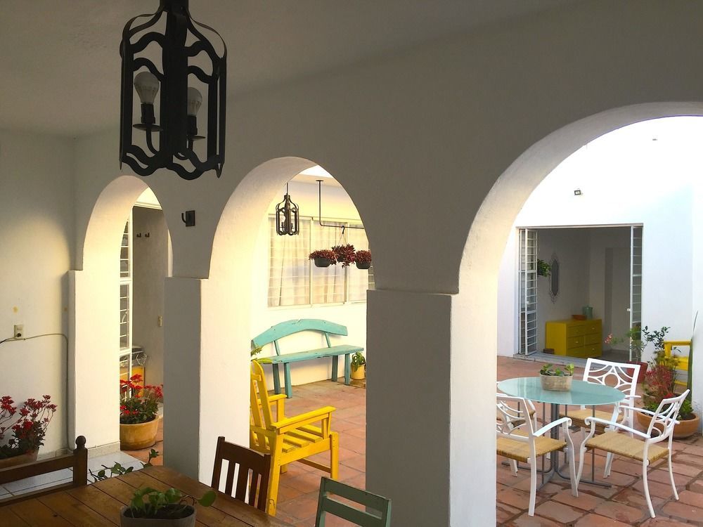 Casa Canario Hostel Guadalajara Bagian luar foto