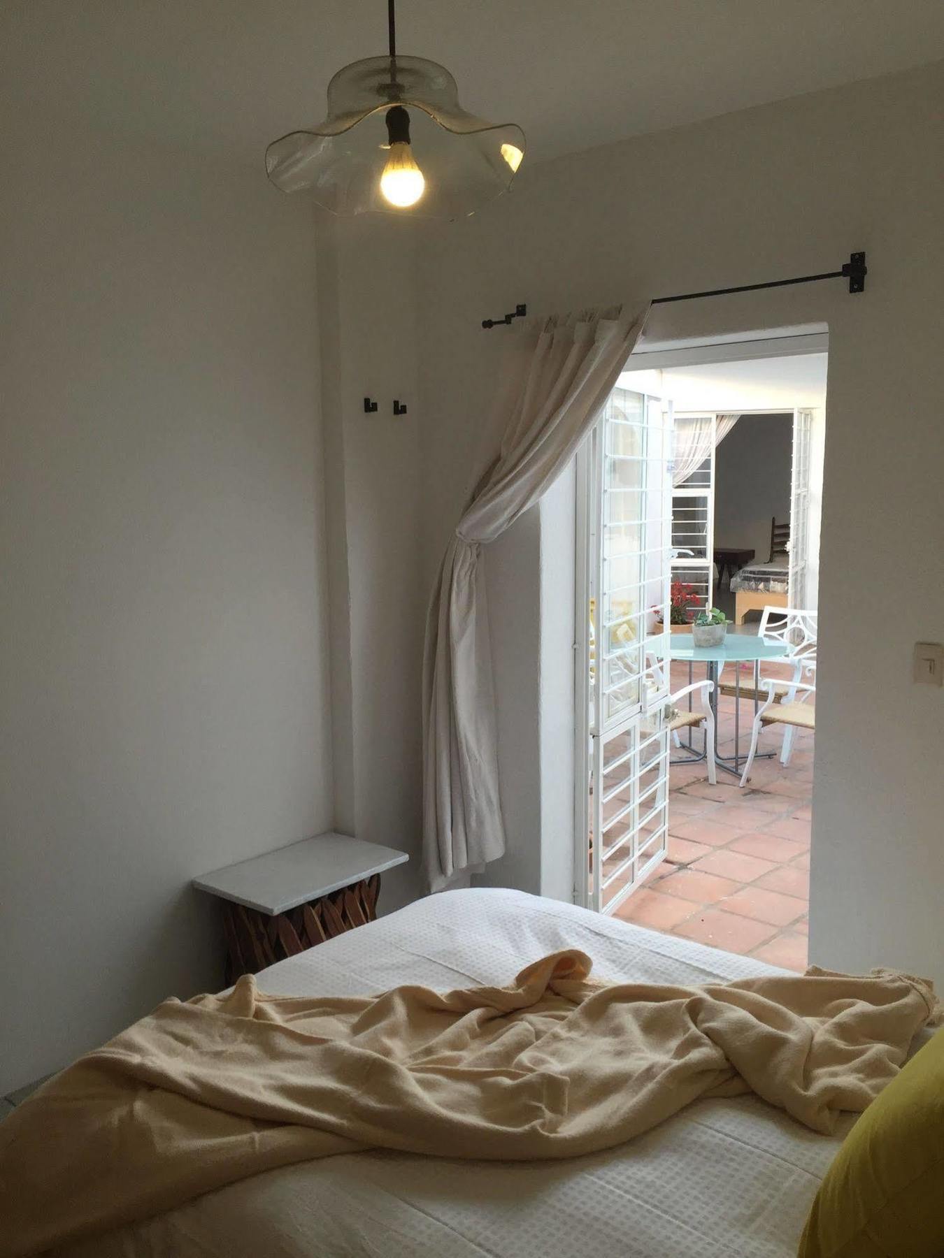 Casa Canario Hostel Guadalajara Bagian luar foto